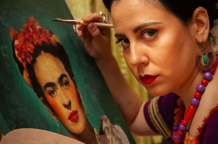 Frida Kahlo Με Σπασμένα Φτερά Ανδρέας Ζαφείρης Θέατρο 2510 