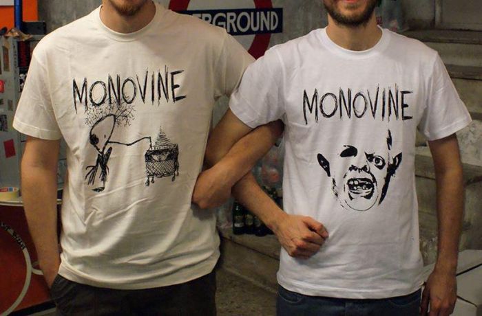 Monovine t-shirts