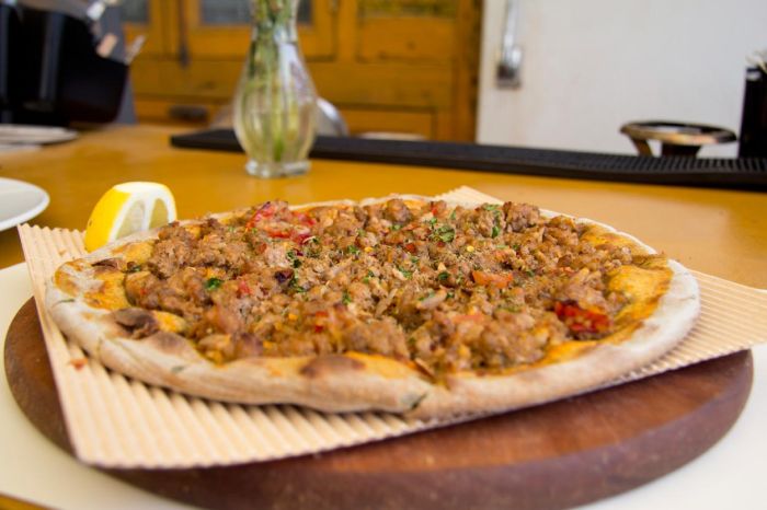 Mystic Pizza στην Μπενάκη στα Εξάρχεια