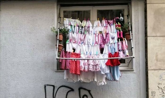 athens_laundry_bougada_art_project_inexarchiagr